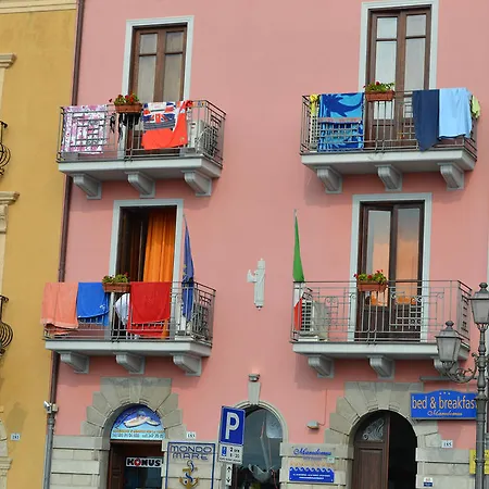 Pensionat Bed& Breakfast Maredomus