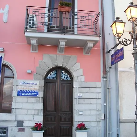 Bed& Breakfast Maredomus