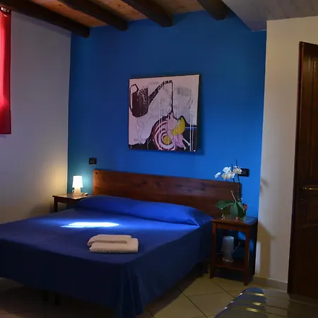 בית הארחה Bed& Breakfast Maredomus *
