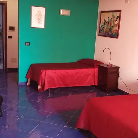 Bed& Breakfast Maredomus 3* 米拉佐