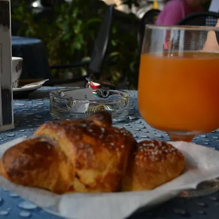 Affittacamere Bed& Breakfast Maredomus